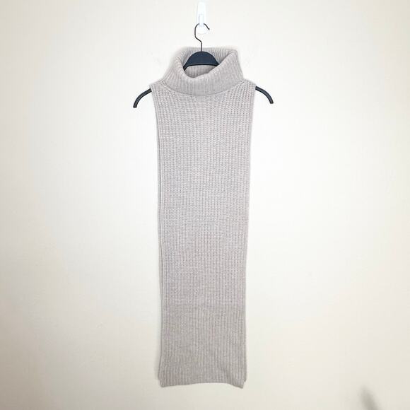 Thakoon Unic Turtleneck Scarf Tunic Cowl 100% Merino Wool One Size Oatmeal NWT - Picture 3 of 8